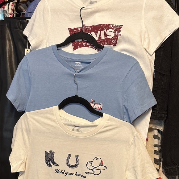 Bundle - Picture 1 of 1